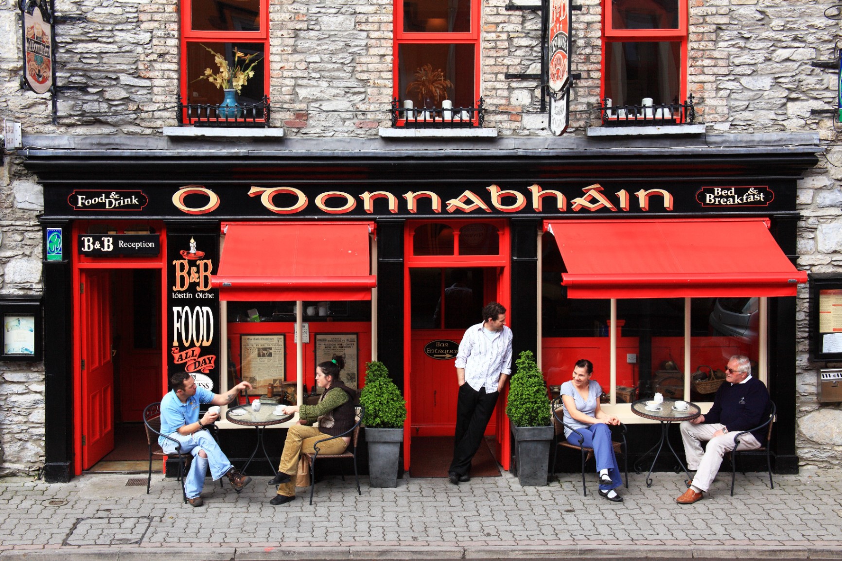 O-Donnabhains-front